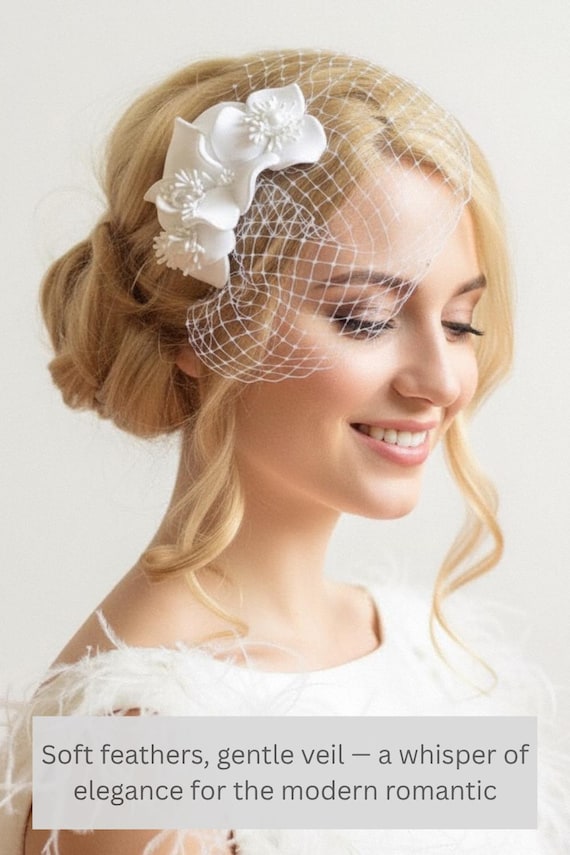 Romantic Bridal Veil With Flowers and Pearls – Lightweight  display picture 3