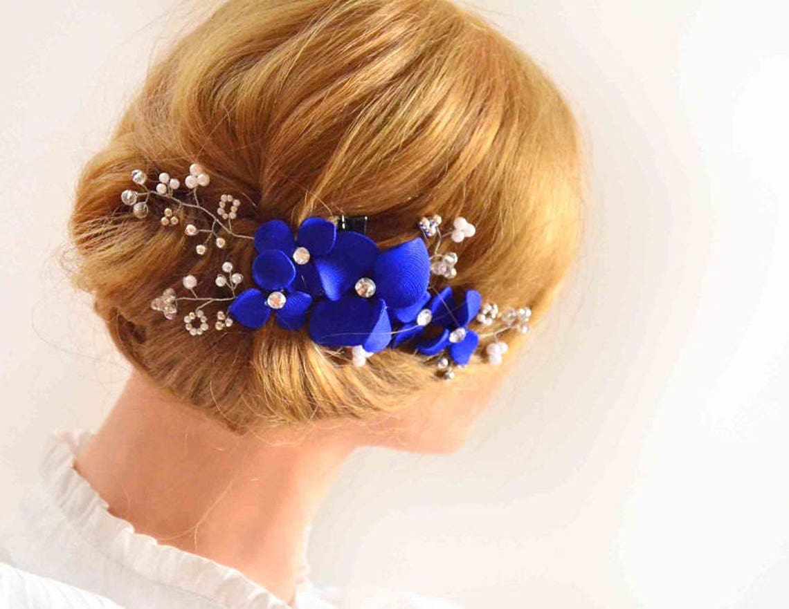 blue flowers in hair