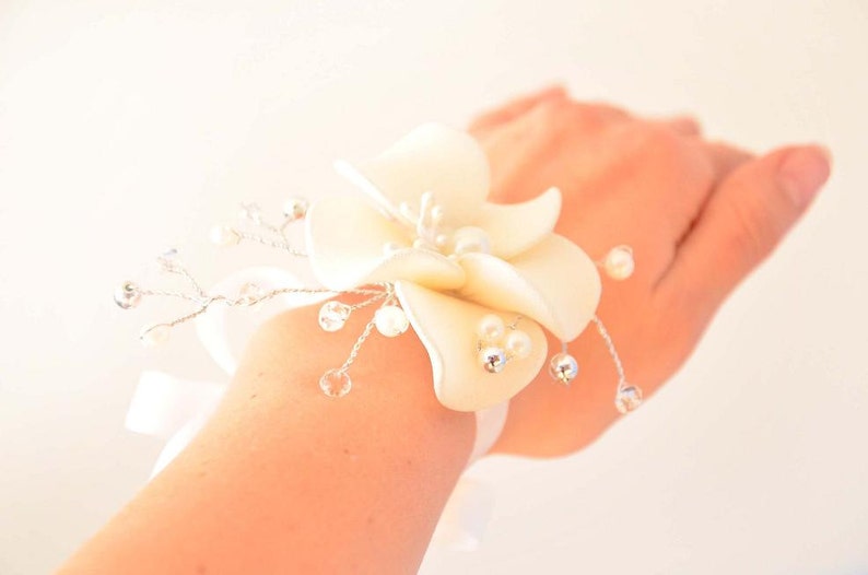 Wedding hair flower Bridal hair falower Ivory hair flower Mini fascinator Bridal hair clip Bridal hair clip White fascinator