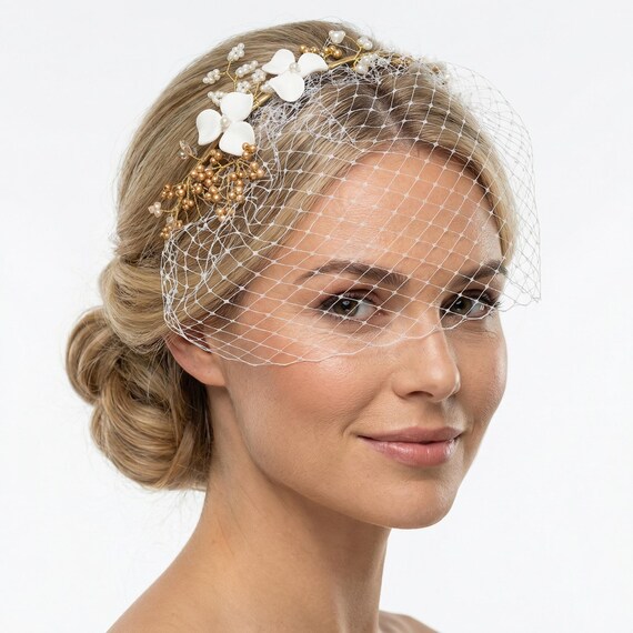 Wedding Flower Fascinator With Birdcage Veil – Pearl  display picture 1