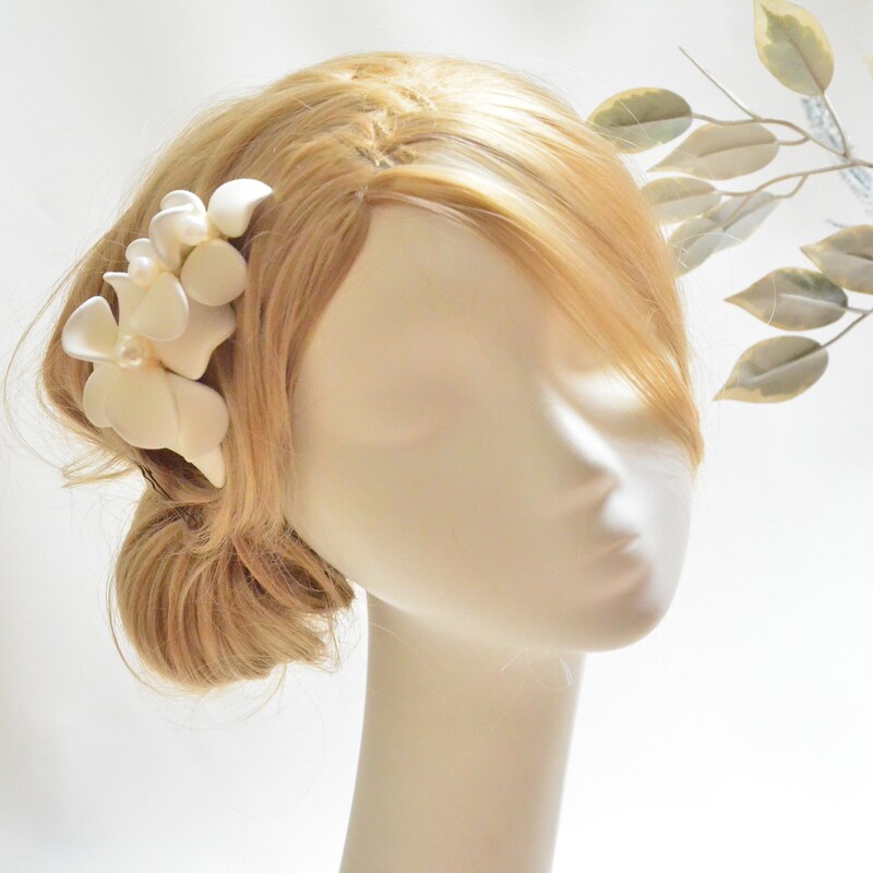 fascinators and headpieces