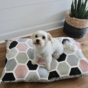 Modern Dog Bed // Dog Bed Cover // Personalized Pet Pillow // Washable Dog Bed // Cat Bed // XS to XL Dog Bed // Crate Mat