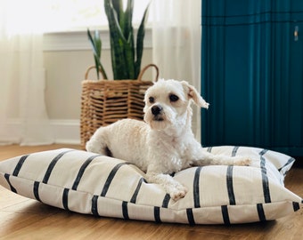 Housse de lit pour chien à rayures modernes, housse de lit pour animal de compagnie à rayures bleu marine, housse de couette personnalisée pour lit de chien, lit de ferme bohème pour animal de compagnie, lit pour chien lavable