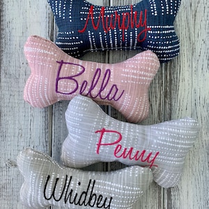 Personalized Dog Bone Toy - Dog Toy With Squeaker - Dog Lover - Dog Mama - New Puppy Gift - Dog Toy for Dog Lover