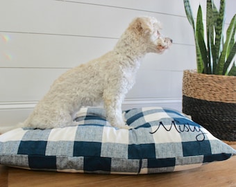 Personalized Check Plaid Pet Bed Cover // Navy Pet Bed // Dog Duvet Cover  //  Farmhouse Pet Bed // Modern Dog Bed // Washable Dog Bed