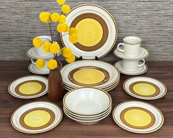 Vintage JI Stonecrest, Andre Ponche' Designer Collection "224 Morning Sun", Corea pintada a mano - Vajilla para 4 comensales