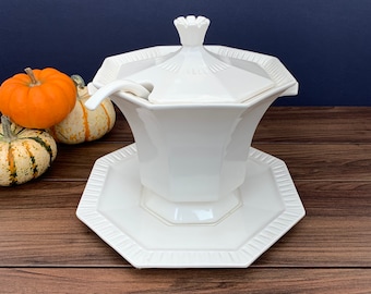 Cerámica vintage de California, hecha en EE. UU. Sopa de cerámica en forma de octágono blanco Tureen, Cover, Cuchara y debajo del plato