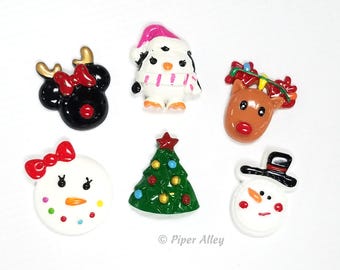 Christmas Flatback Bow Center Holiday Resins | Reindeer, Snowman, Penguin, Christmas Tree, Mouse | Set of 2 Cabochon Charms