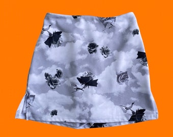 90's vintage black and white ethereal cloud cherubic rose floral print high waisted mini skort XS l.l. sport fun wear usa