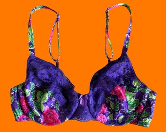 Sujetador vintage de los 90 de satén morado con encaje floral, talla 34C, de Victoria's Secret.
