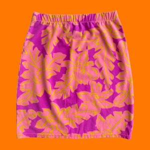 80&#39;s 90&#39;s vintage floral pink and purple high waisted bodycon mini skirt XS SMALL california magic