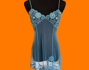 Babydoll de lencería estilo años 2000, azul, de malla, estilo Y2K, talla PEQUEÑA, de Victoria's Secret.