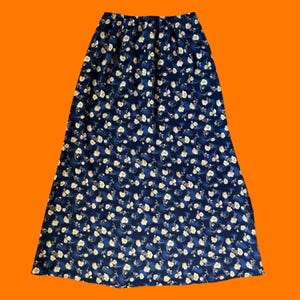 90&#39;s vintage navy blue and pastel yellow rose floral print high waisted chiffon grunge whimsigoth maxi skirt Size 10 Danielle b