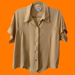 90&#39;s vintage butter yellow pale pastel collared short sleeve button up cropped boxy blouse LARGE erena *flaws*
