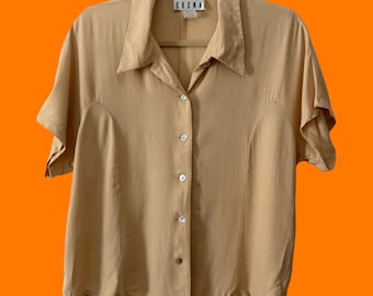 Blusa corta, cuadrada, con botones, cuello y mangas cortas en color amarillo mantequilla pastel pálido de los años 90, talla GRANDE, erena *defectos*