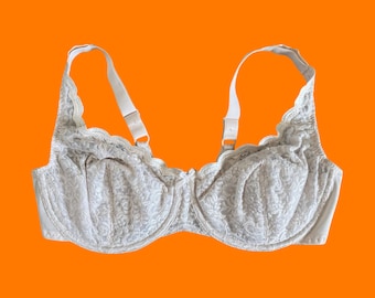 Sujetador vintage de encaje floral color crema de los años 90, talla 40C, Olga