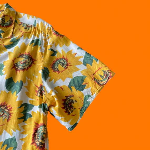 90's vintage sunflower floral print collared shor… - image 4