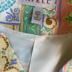 Blusa vintage anni '80-'90 in seta 100% con motivo paisley floreale, taglia 8, adrianna papell immagine 7