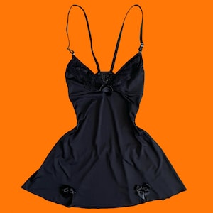 00er Vintage schwarze Bodycon Fliege Spaghetti-Träger offener Rücken y2k Slip Dress Chemise Babydoll SMALL MEDIUM
