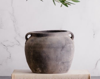 Large / Medium Vintage Black Grey Pot {With Handles} (Free Shipping)