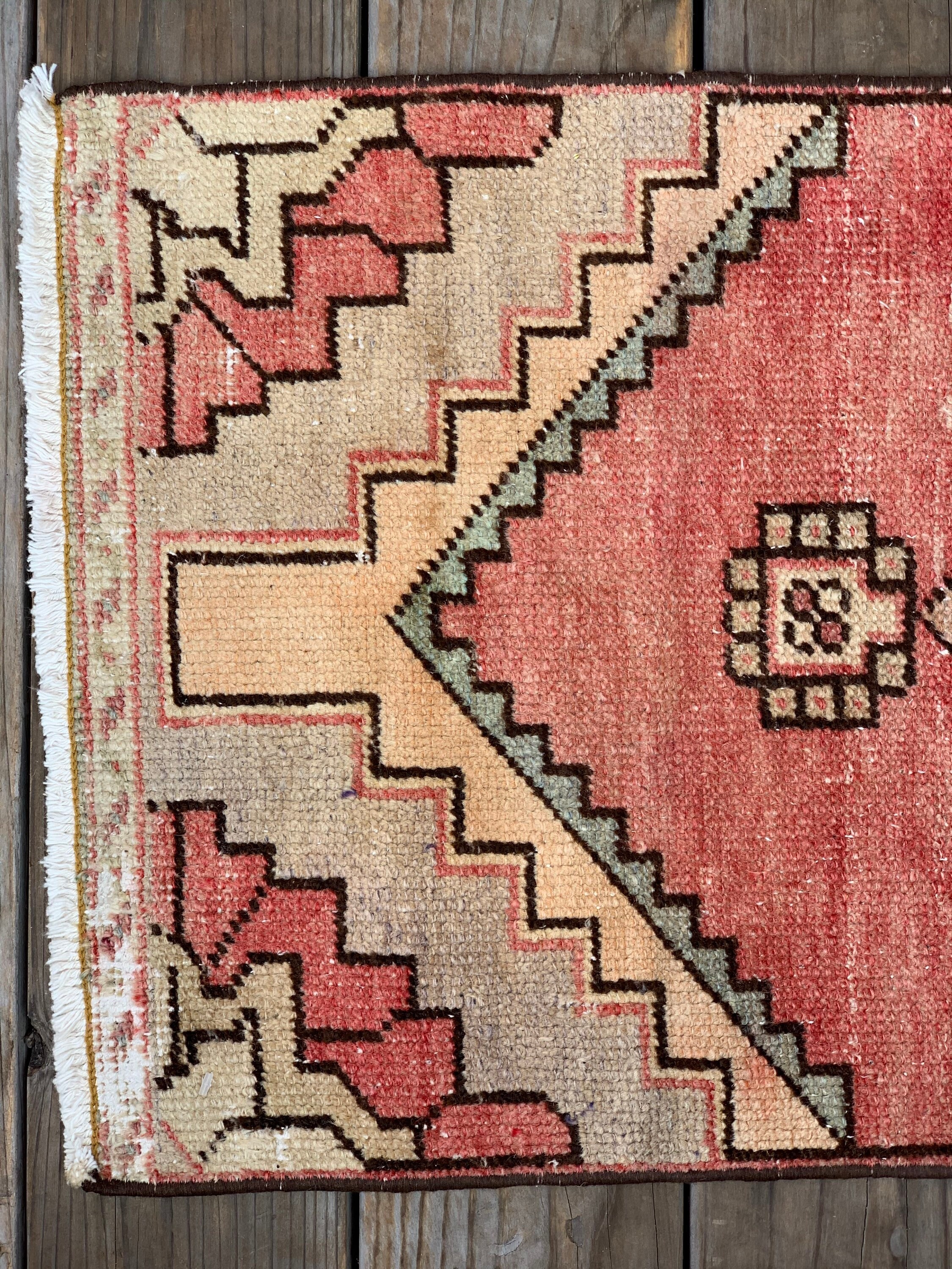 Handmade Vintage Tribal Rug {M} (Free Shipping)