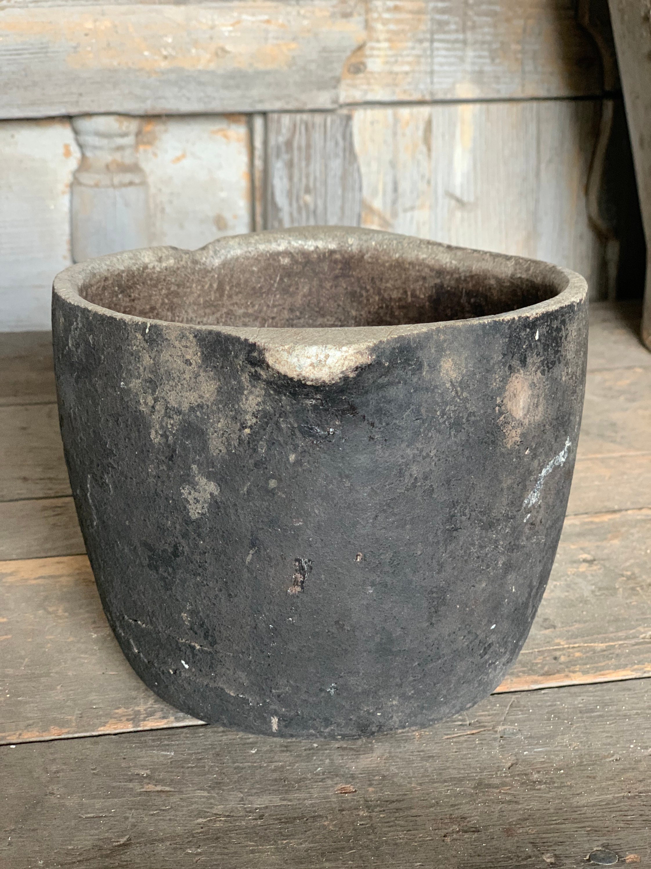 Rustic Soapstone Mortar Vessel {D} (Free Shipping)