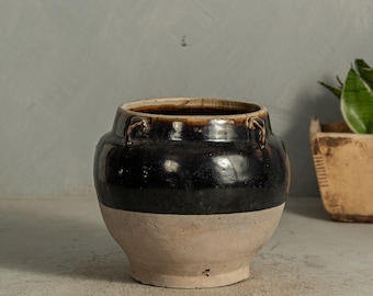 Vintage Glossy Brown Pot {G2} (Free Shipping)