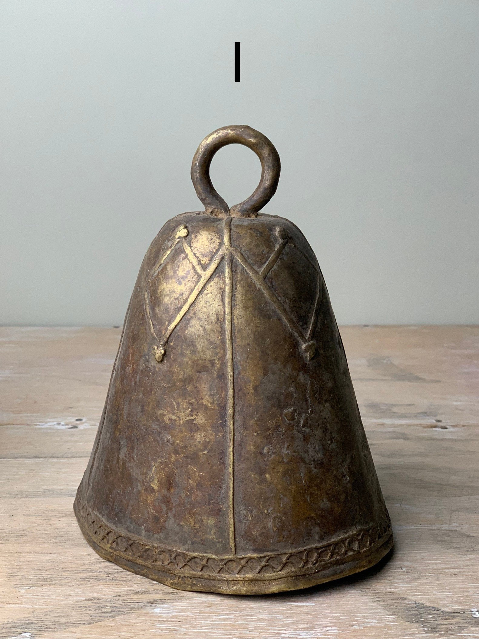 Xtra Large Antique African Cow Bell (Free Shipping)