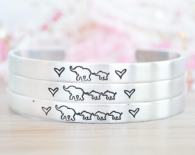 Mom and Baby Elephant Cuff Bracelet - Gifts for Mom - Christmas Gifts for Mom - Mother's Day - Mama - Elephant Jewelry - Mother Jewelry