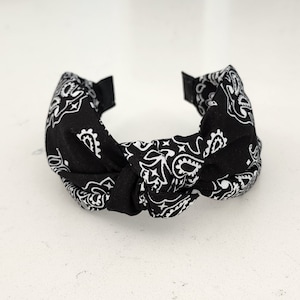 The Black Bandana Knotted Headband - Knotted Headband, Knot Headband, Hard Knot Headband, Bandana Headband, Black Headband