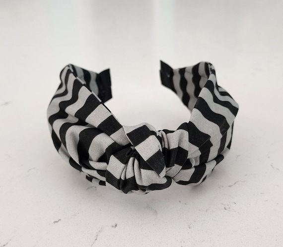 The Halloween Stripe Knotted Headband - Knotted Headband  display picture 1