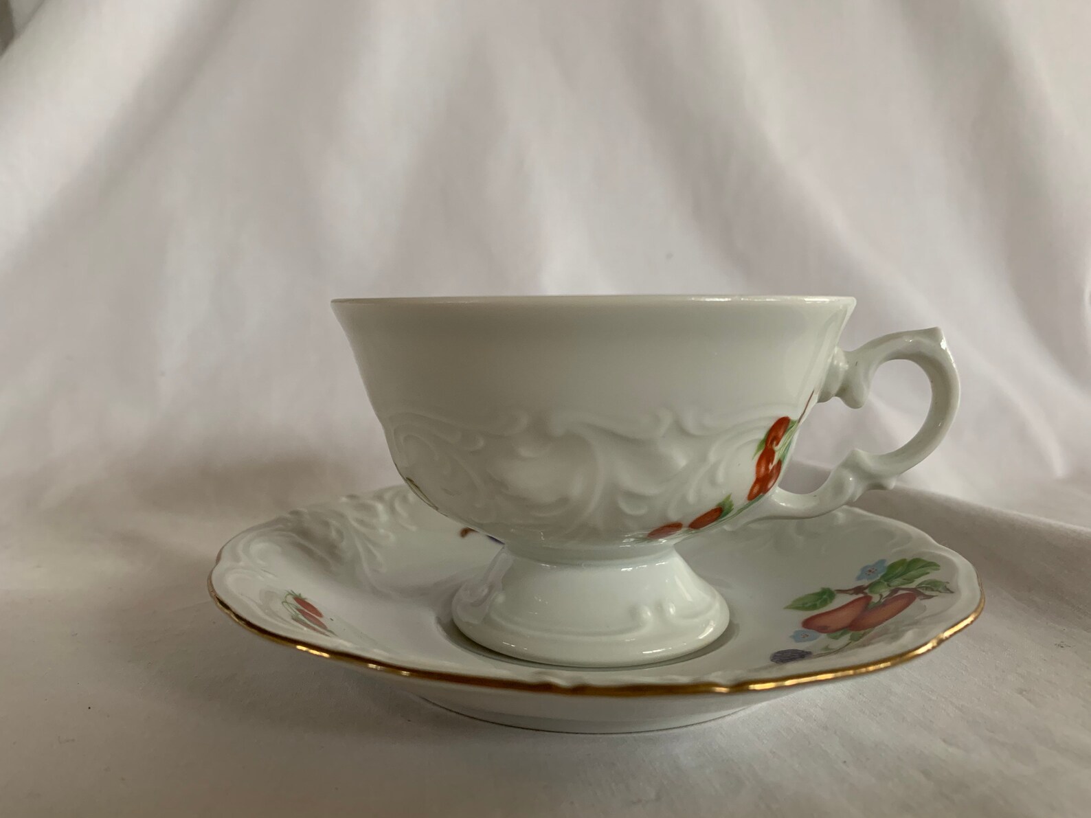 Vintage Royal Kent Collection Footed Tea Cup/Saucer Set Etsy