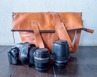 Leather Dslr Camera Bag with insert and with shoulder strap, Tote bag, Crossbody leather messenger bag, both for him or her, gift, unisex