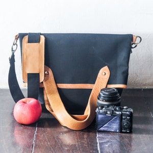 Sac photo Dslr avec insert, Fold Over, sac messager en toile cirée, fourre-tout, toile cirée avec détails en cuir, unisexe, Noir PETIT