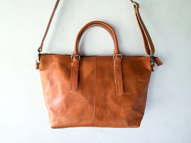 Womens leather shoulder or tote bag. For grocery, carry all, laptop, Shopping or Diaper bag. A perfect gift for her. Free monogram brown zdjęcie 1