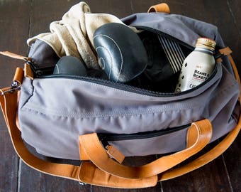 weekend bag, Gym bag, shoulder bag, sports bag, canvas leather bag, duffel bag, travel bag, carry on bag, carry on, canvas, Handmade, Grey