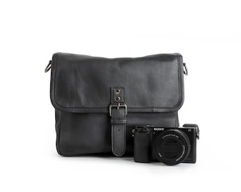 Handmade genuine Leather Camera Messenger Bag - Padded Mirrorless & DSLR Shoulder Bag - Personalized Gift for Photographers Vintage- ALOR