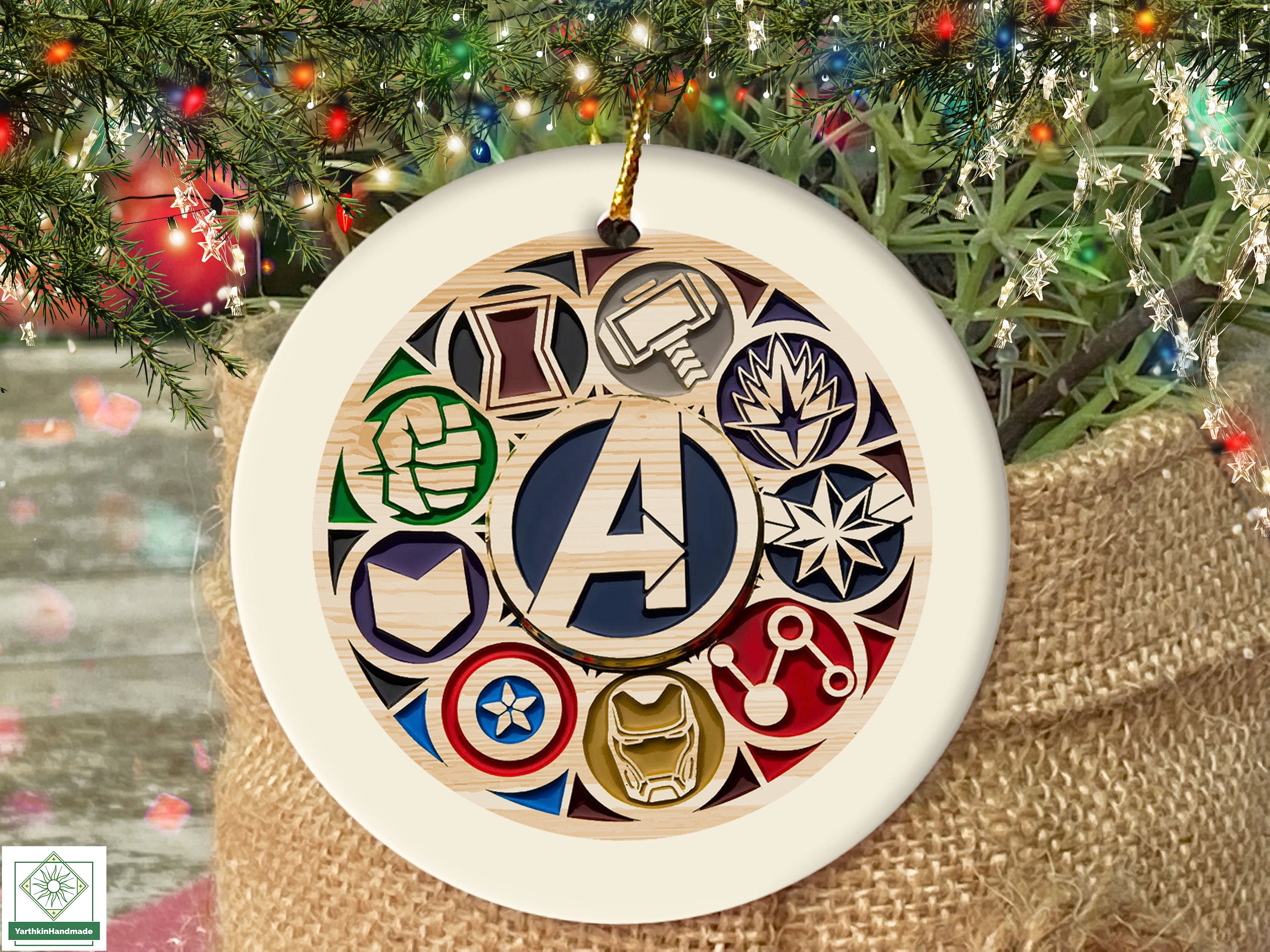 Discover Avengers Logo Ornament, Avengers Team Holz Ornament