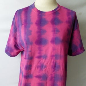 Pink Purple on Pink Tie Dye Woman&#39;s T Shirt Size Medium