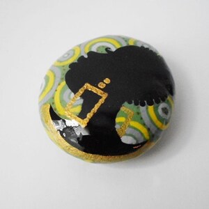 Made To Order, Three Black Queens, Afrocentric Collectable Paperweights, Decorating Ideas, Fine Art on Rocks, Gifts Under 30 image 6