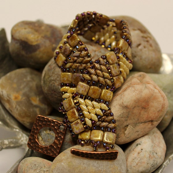Beautiful Twin Wiggle Bracelet; Bead Weaving; Cuff Bracelet; Band Bracelet; Superduo Bracelet; Seed Bead Bracelet; Topaz Bead Bracelet RC088