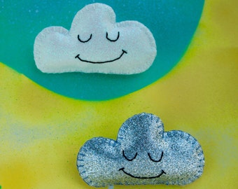 Sparkly cloud badge / sparkle brooch / pin made with glitter fabric and felt