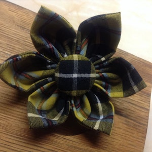 Cornish Tartan Fabric brooch with St Piran Flag button centre. image 2