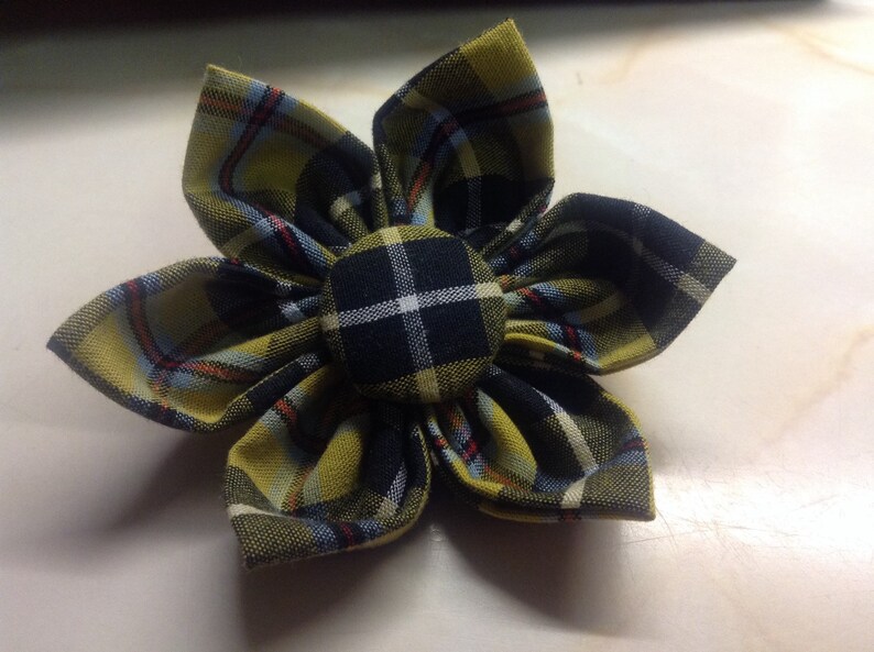 Cornish Tartan Fabric brooch with St Piran Flag button centre. image 1