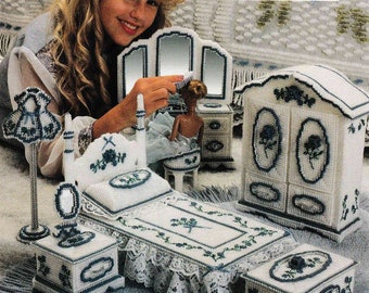 DOWNLOAD DIGITALE Libretto con modello di camera da letto per bambola alla moda in tela di plastica!