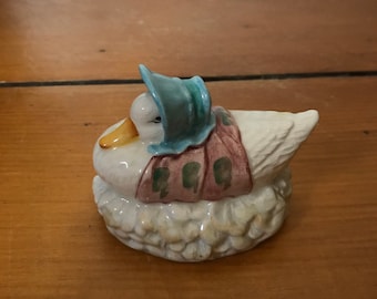Jemima Puddleduck Made a Feather Nest - Beatrix Potter Figurine- F. Warne and Co., Beswick, England - 1983