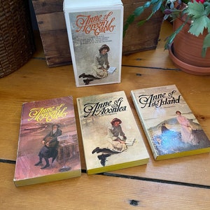 Anne of Green Gables Book Set by L.M. Montgomery - 1980s Paperback Book Box Set