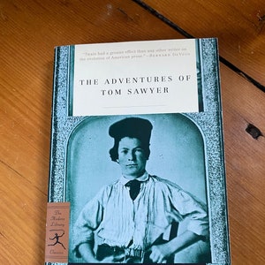 The Adventures of Tom Sawyer by Mark Twain - Modern Library Paperback 2001