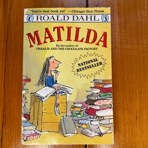 Matilda de Roald Dahl - Libro de bolsillo de 1988 - Ilustraciones de Quentin Blake