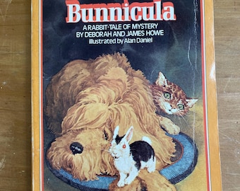 Bunnicula by Deborah and James Howe -  1980 Paperback Book